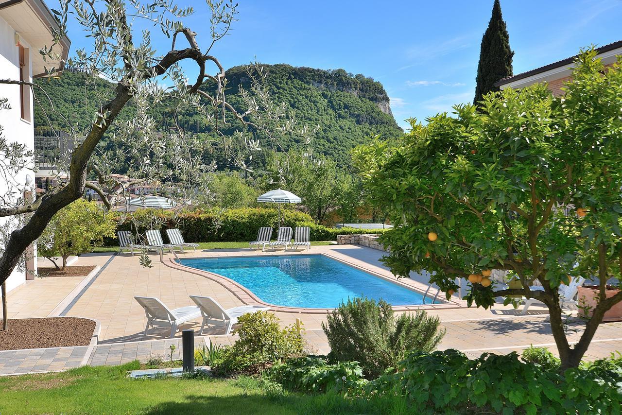 Cà Gardesana Villa Ngoại thất bức ảnh